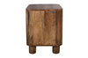 Szafka nocna drewniana japandi z litego drewna mango z zaokrąglonymi narożnikami i szufladami – karmel RM-09-CR