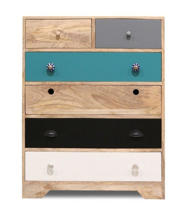 Komoda drewniana w skandynawskim stylu